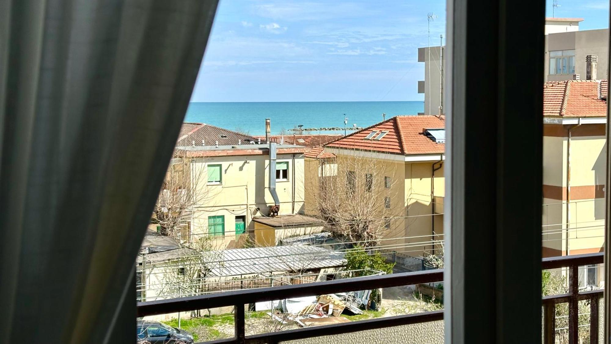 Se041 - Senigallia, Quadrilocale Accessoriato A 150Mt Dal Mare Dış mekan fotoğraf